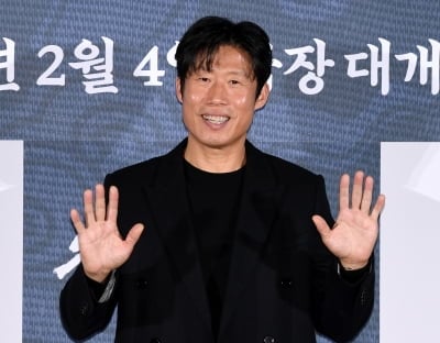 ‘1700만의 사나이’ 유해진, 추석에도 통할까…경찰로 컴백(‘암살자들’)