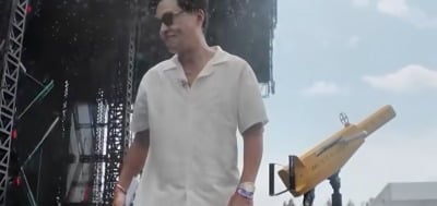 '55세' 이서진, 워터밤서 포착됐다…'19금 퍼포먼스' 비비 옆에서 물대포 발사 ('비서진')