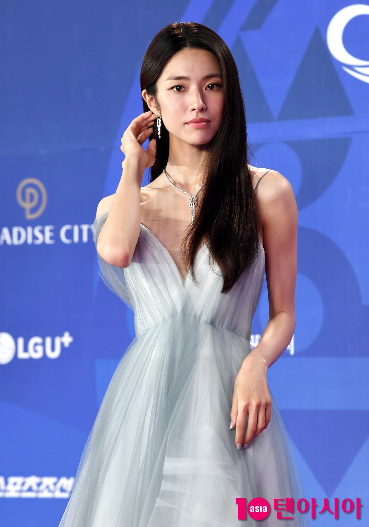 배우 하영이 증조부 안상호의 친일 이력을 둘러싼 논란에 휩싸인 가운데 예정됐던 인터뷰까지 취소됐다./사진=텐아시아DB