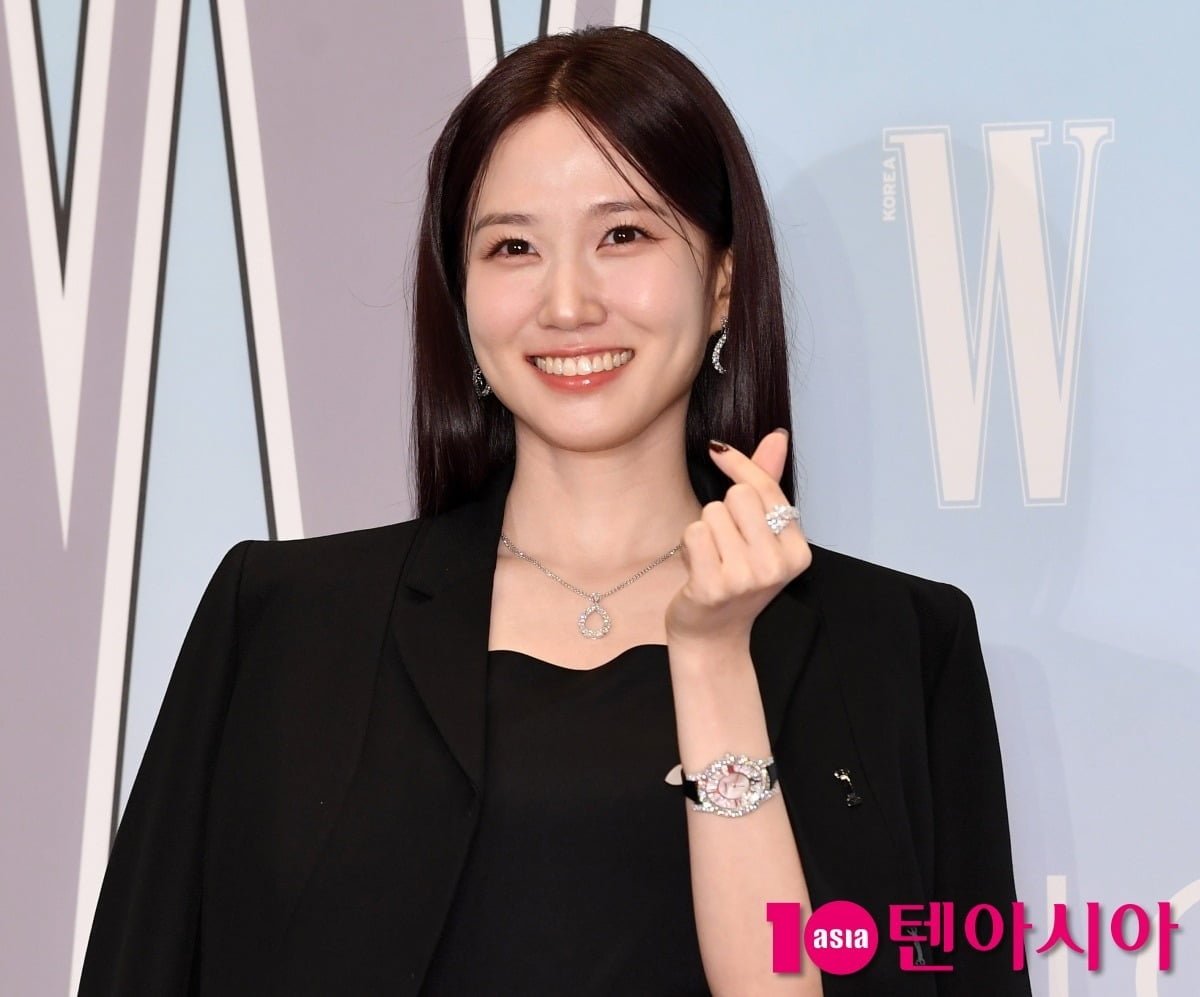배우 박은빈이 데뷔 30주년을 맞아 앨범을 발매하고 처음으로 작사에 도전한다./사진=텐아시아DB