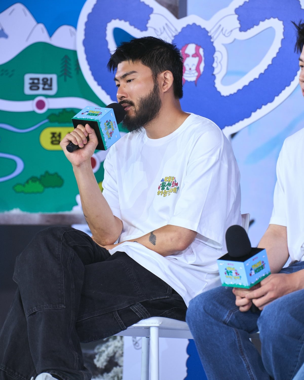 12일 오전 서울 마포구 호텔 나루 서울 엠갤러리에서 넷플릭스 예능 '대체 등산을 왜 하는건데?'의 제작발표회가 열린 가운데 현장에는 나영석 PD, 박현용 PD, 카더가든, 도운, 이채민, 타잔이 참석했다. / 사진제공=넷플릭스