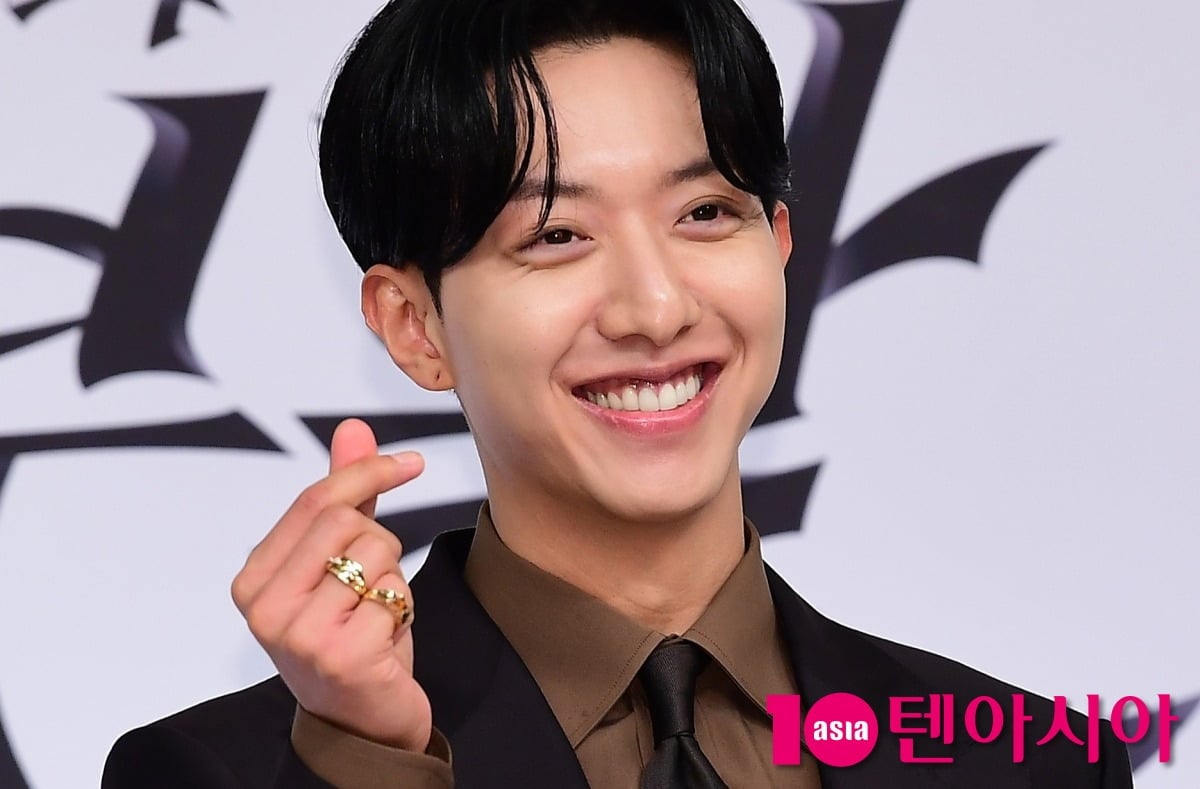 이정신이 '보스의 노골적 취향'에 캐스팅됐다. / 사진=텐아시아DB