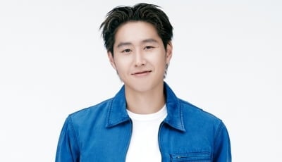 [공식] 이강인, 박보검과 한솥밥…더블랙레이블과 전속계약 체결