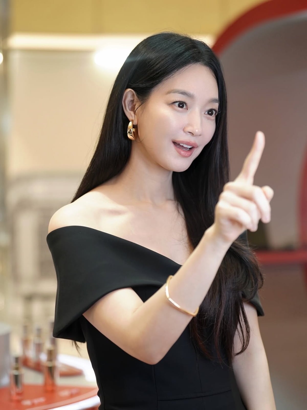 사진 = 신민아 인스타그램