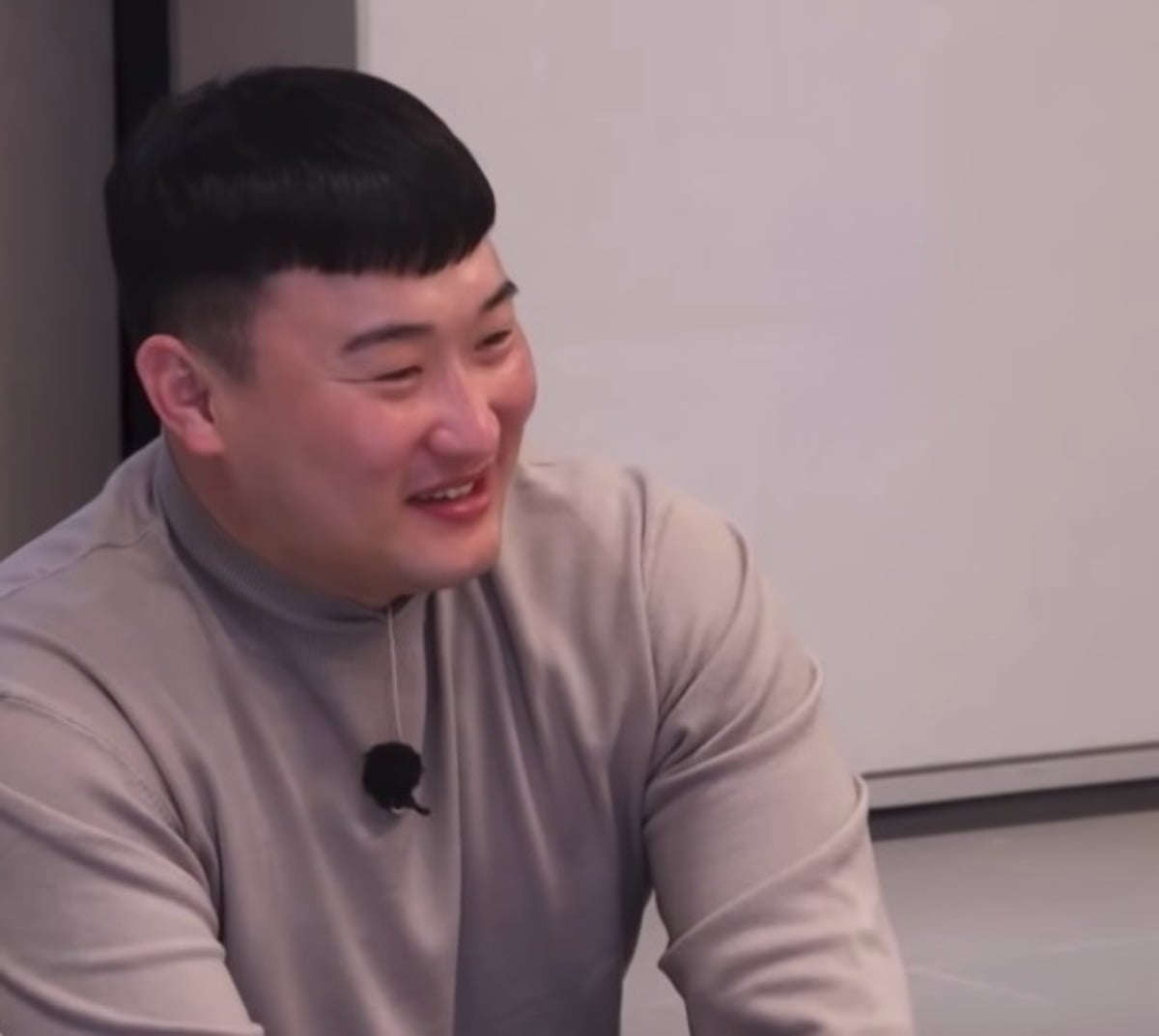 사진 = 32기 영철 인스타그램
