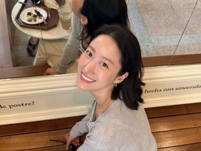 '치과의사♥' 전혜빈, 장희진이랑 이렇게 친했나…우열 가릴 수 없는 미모
