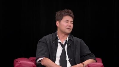 '50세 미혼' 전현무, 이래서 결혼은 할 수 있나…"母에 아직도 잔소리 들어" ('내사패')