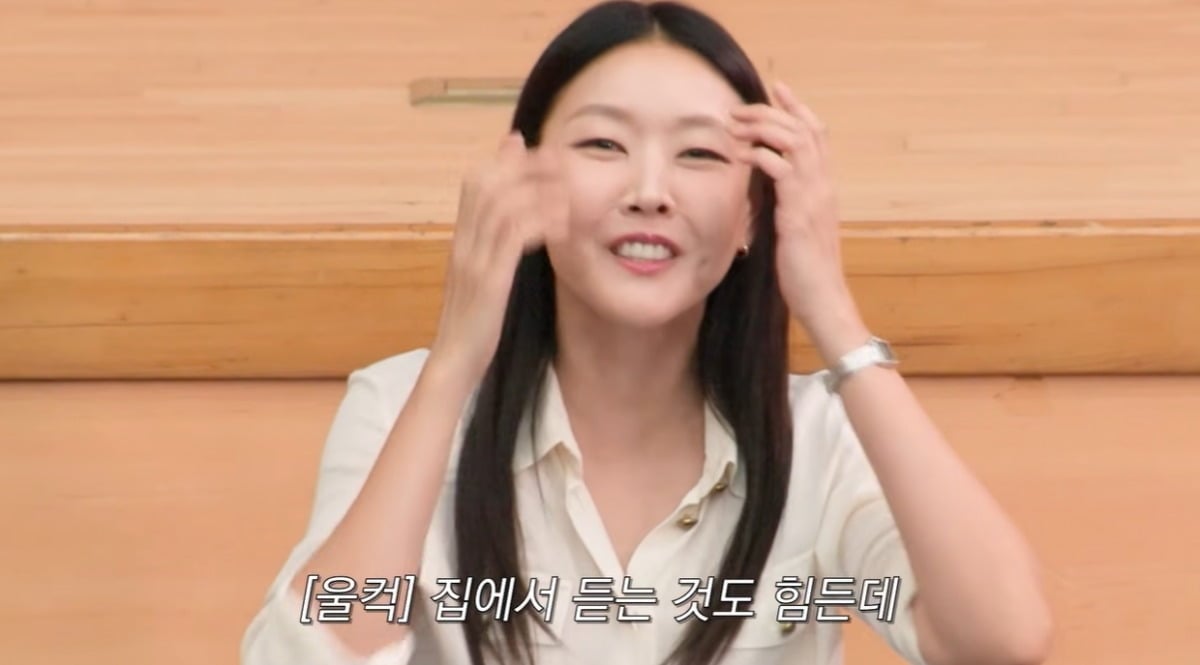 한혜진이 결혼 질문을 받고 당황했다. / 사진=유튜브 '한혜진' 캡쳐