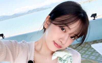 안유진, 일머리가 이렇게 좋았나…디저트 주문→설거지까지 척척 ('우주떡집')