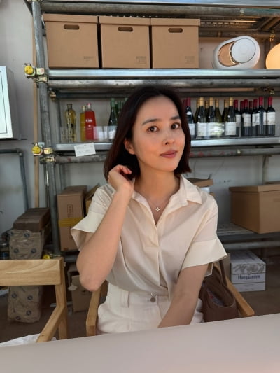 '기성용♥' 한혜진, 오랜만에 전한 근황에도 미모는 여전…연하남 반할 만 해