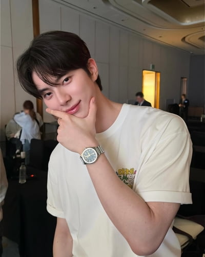 키 '190cm 문짝남' 이채민, 장난기부터 훈훈함까지…'대환장 기안장' 현장 비하인드 공개