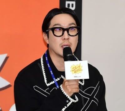 하하, 깜짝 은퇴 선언했다…'워터밤' 10년 참여한 원년 멤버였는데 "나가는 게 맞아" ('라스')
