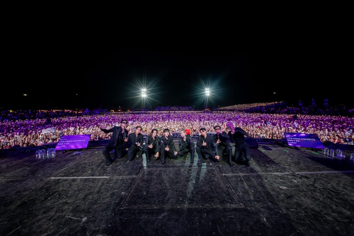 에이티즈, 이스탄불서 6만5000명 홀렸다...케이팝잇 보드 글로벌 1위
