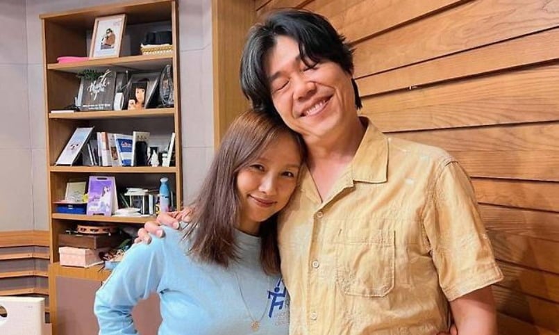 가수 이효리가 남편 이상순과 결혼 14년 차에도 신뢰를 지키기 위해 스스로 선을 지킨다고 밝혔다./사진=SNS 갈무리