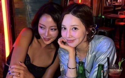 '41세' 황정음, 두 아이 엄마의 파격 일탈…아이돌 비주얼로 이태원 클럽行