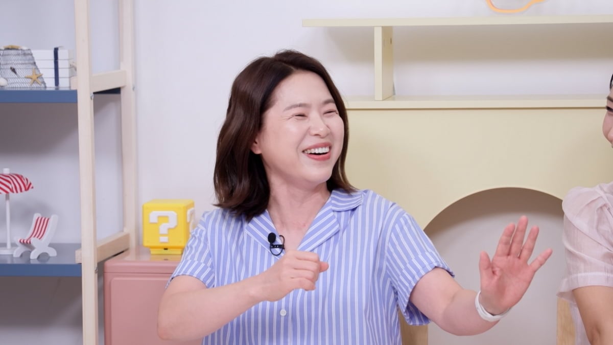개그우먼 정선희가 과거 나영석 PD와 함께했던 '여걸파이브' 촬영 당시 매일 울었다고 털어놓는다./ 사진=KBS 2TV '옥탑방의 문제아들'