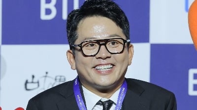 '김지민♥' 김준호, 50세에 예비 아빠 된 소감 전했다…"아들 운동회 때 지팡이 짚을 듯" ('부코페')