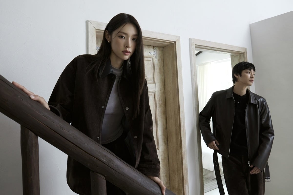 최미나수가 남성복 브랜드 론칭 31년 만에 첫 여성 모델로 발탁됐다./사진제공=지이크(SIEG)