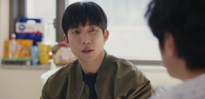 올해만 4작품 쏟아내더니 제대로 터졌다…'취사병' 이어 '유부녀 킬러' 10.2% 시청률 돌파