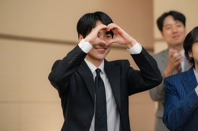 서현진·수지 이어 ♥박은빈 만났다…여배우 복 터진 양세종 "동갑이라 소통 잘 돼" ('오싹한')