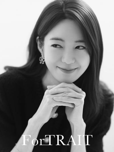 '46세' 이요원, 20대 딸과 친구 같다더니 이유 있었네…세월 비껴간 미모