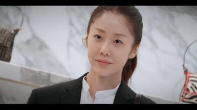고현정, 37년 연기 내공 어디 갔나…어색한 '발연기'