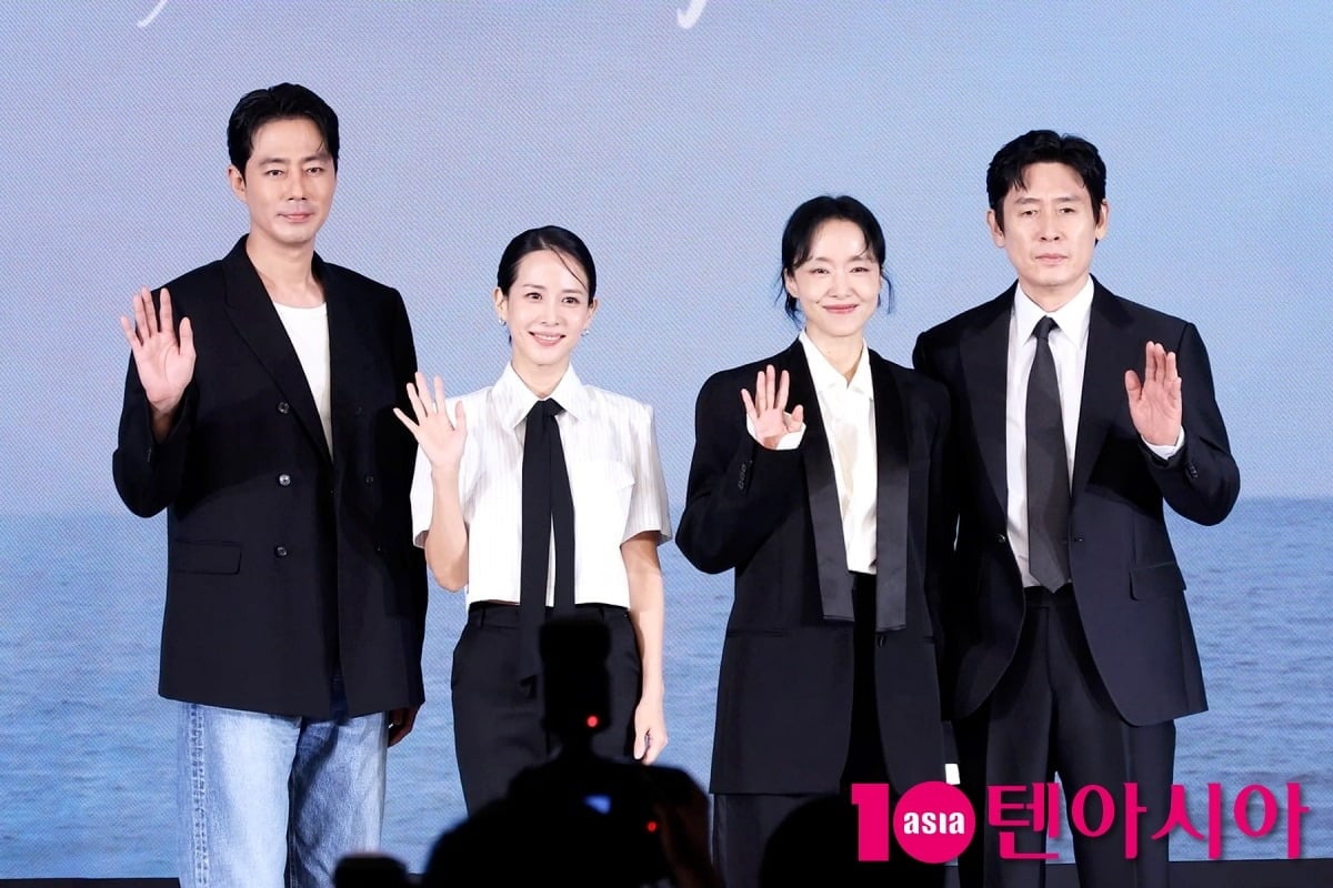 배우 조인성, 조여정, 전도연, 설경구가 영화 '가능한 사랑' 제작보고회에 참석했다. / 사진=윤지인 기자