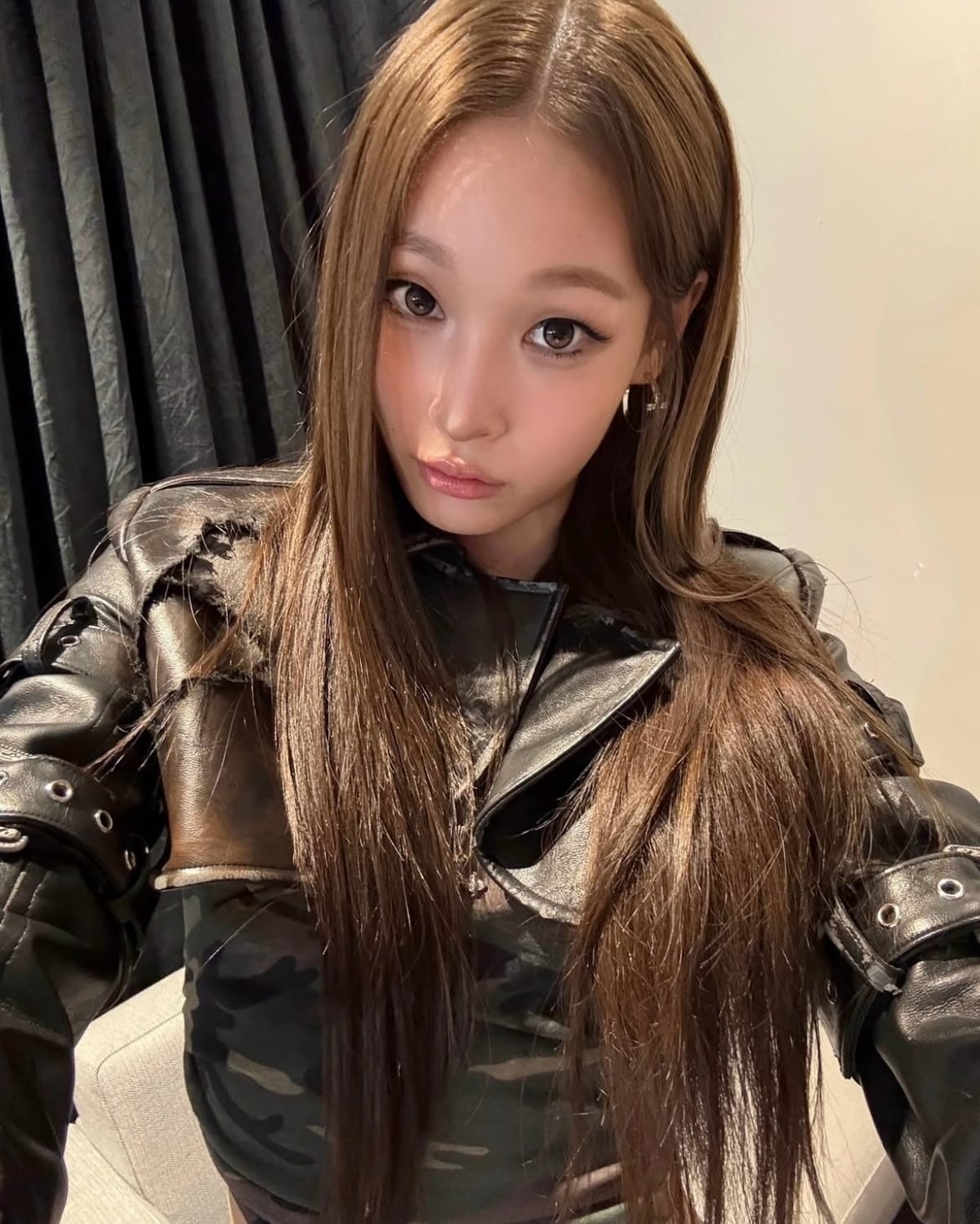 사진 = 애니 인스타그램
