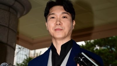 [전문] 박수홍, 비행기 '탑승 번복·지연' 사실이었다…"변명의 여지 없어, 깊이 사과"