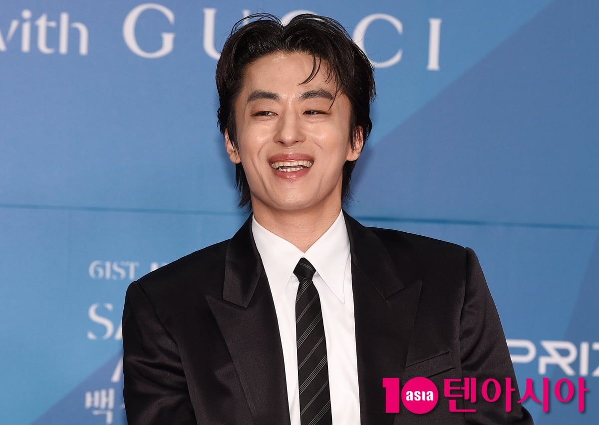 26일 오전 서울 광진구 롯데시네마 건대입구에서 영화 '부활남: 더 레드'의 제작보고회가 열린 가운데 현장에는 배우 구교환, 신승호, 강기영, 김시아와 백 감독이 참석했다. / 사진=텐아시아 DB