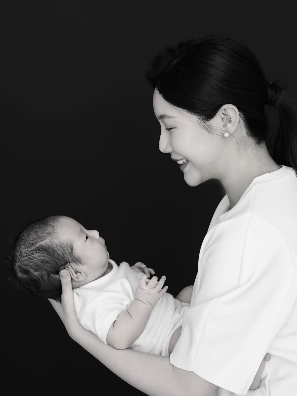 사진 = 장미 인스타그램