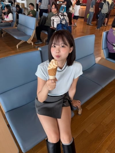 '34세' 홍영기, '아들 둘맘' 안 믿기는 동안 미모…얼핏 보고 10대 여고생인 줄