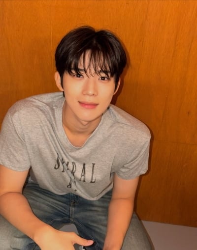 '키 190cm' 문상민, 티셔츠 한 장 입고 명품 엠버서더 클래스 과시