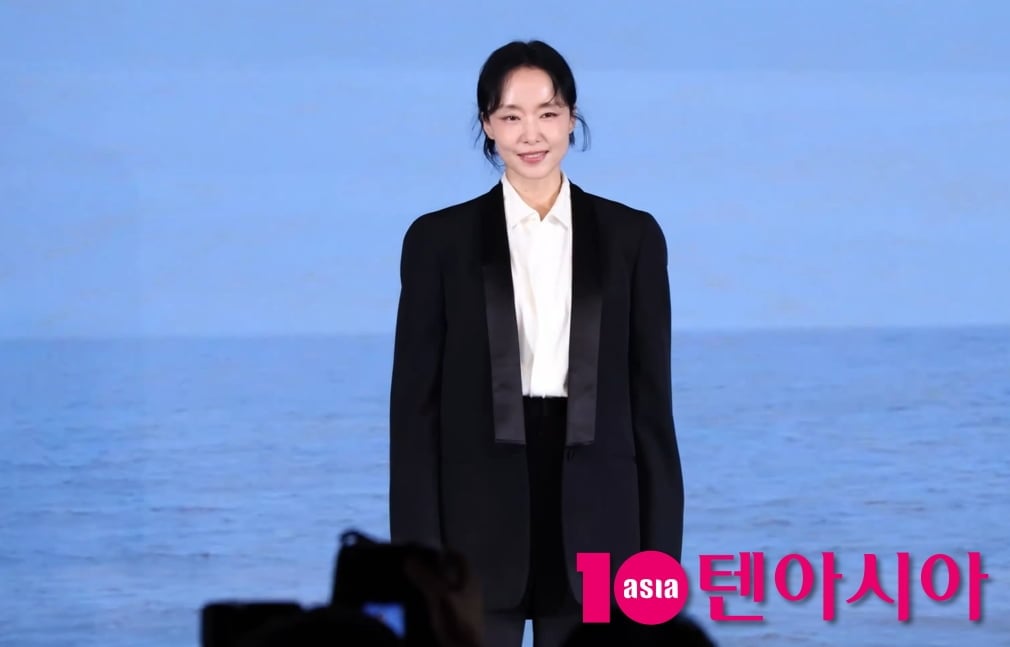 전도연이 공식석상에 참석했다./텐아시아 DB