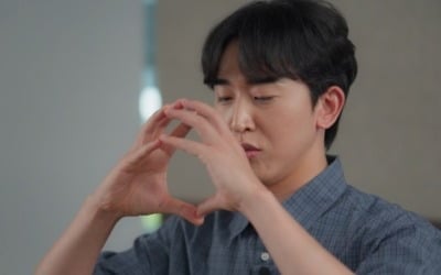 '백상 후보·청룡 수상' 웨이브 화제작 돌아온다…돈·거래로 가치관 검증 ('더 커뮤니티2')