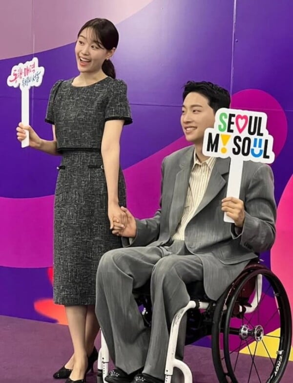 현재는 삭제된 박위의 서울시 홍보대사 위촉 당시 게시물. / 사진=박위 SNS