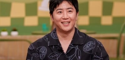 "이럴 거면 안 나왔어" 무릎 꿇었다…홍진호, 발음 문제에 '진땀' ('놀토')