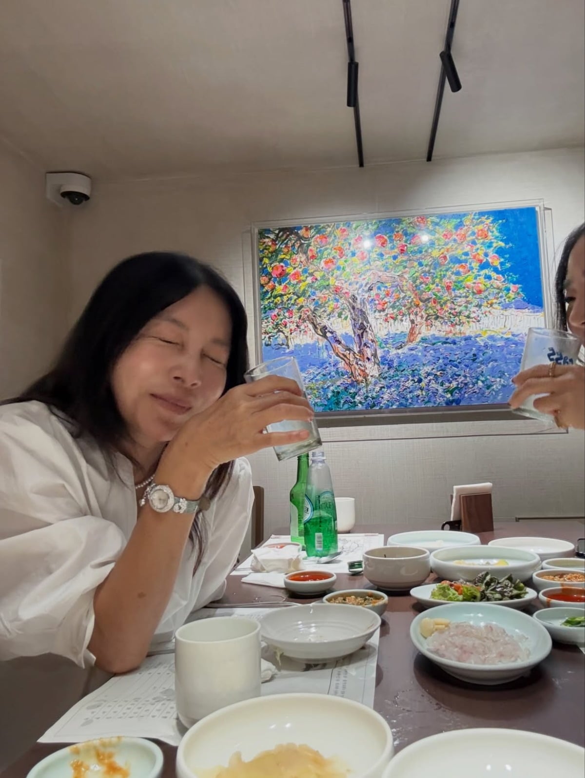 사진 =황신혜 인스타그램

