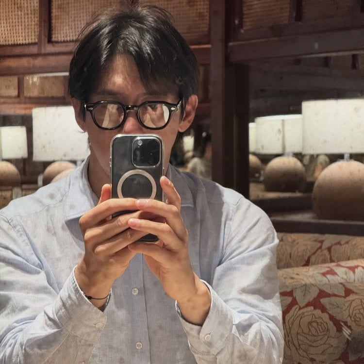 고수, 사진에 간절함이 전혀 없어…셀고의 정석