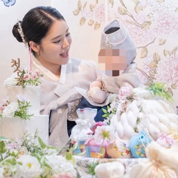 ‘2024년 재혼’ 유소민, 첫 돌잔치 끝내…“유난히 엄마 껌딱지”