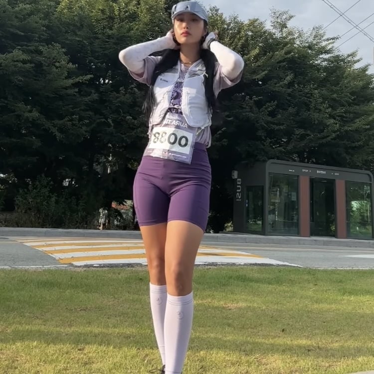 ‘레즈비언’ 곽선희, 동성 아내는 어디로…前 여군답게 말근육 자랑