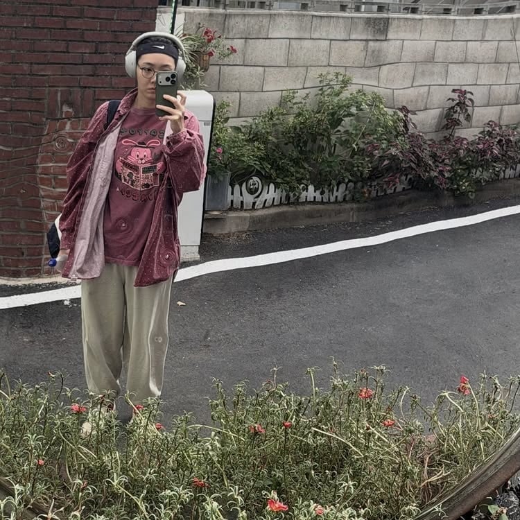 속옷같은 드레스, 옷장에 들어갔나…이경실 딸, 추워지니 개성 버린 패션