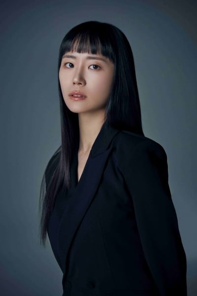 한소희 옆 그 배우, 알고보니 하버드·뉴욕대 출신 엘리트였다…'인턴'에서 활약한 박예니