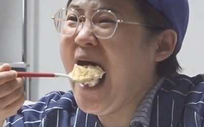 "먹는 것 좀 그만"…후덕해진 김신영, 1차원적 소비가 부르는 피로감 [TEN피플]