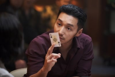 변요한, 20년 '타짜' 마지막 판 책임진다…피범벅도 불사