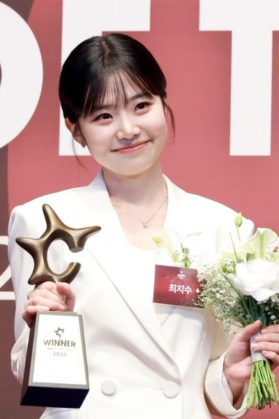 최지수, 여자배우 신인상 수상[TEN포토]