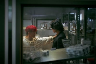 구교환·신승호, 'D.P.'에서 그렇게 싸우더니…5년 만에 또 적으로 만났다 ('부활남')