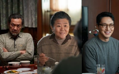이준익의 파격, 극장 스크린 '세로'로 쓴다…콘텐츠 경계 허무는 146분 [TEN스타필드]