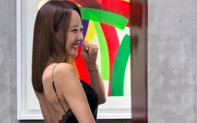 '세 아이 엄마' 소유진, 가녀린 팔 뒤 탄탄한 등근육