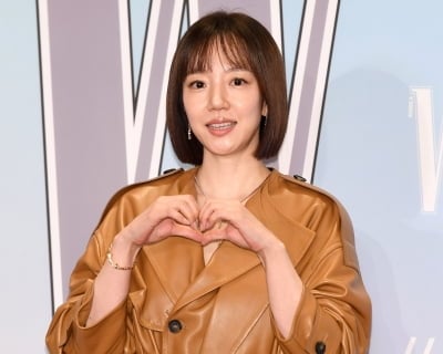[단독] 임수정, 넷플릭스 '도터' 캐스팅…딸 잃고 복수하는 엄마